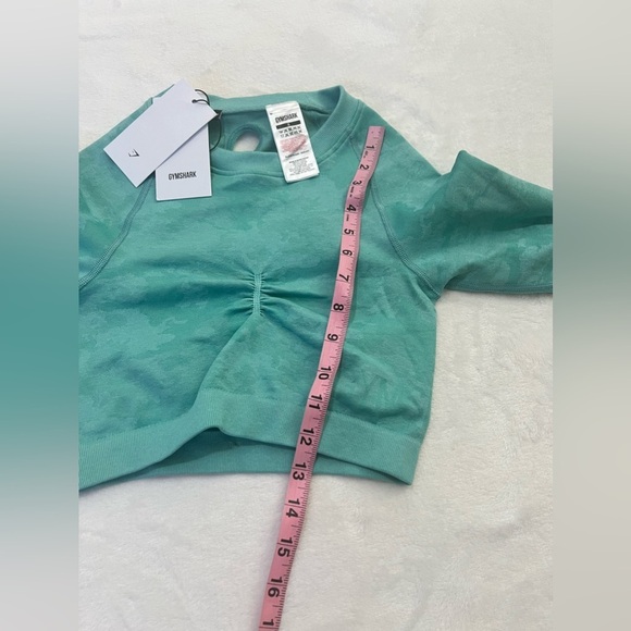 GYMSHARK crop top long sleeves aqua green size S NWT - Picture 11 of 17